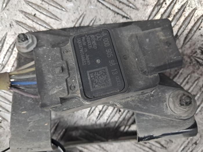 Lambda probe from a Mercedes-Benz Vito (447.6) 2.0 114 CDI 16V 2024