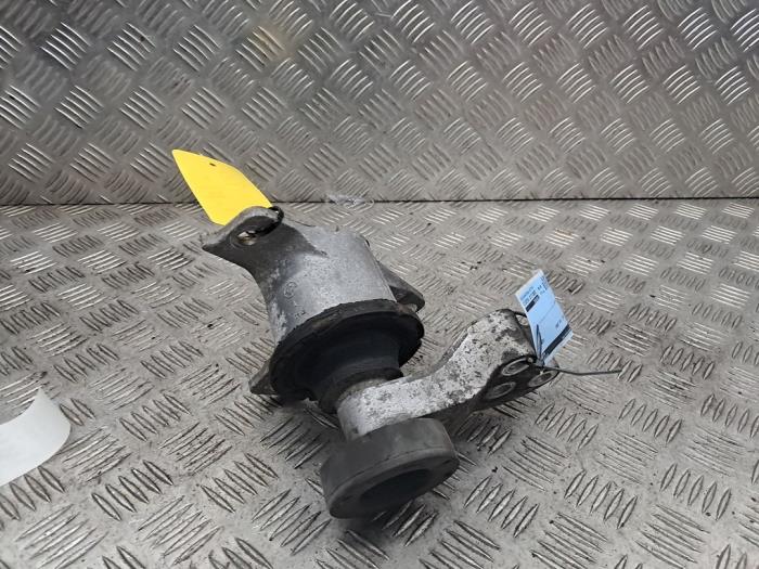 Used Engine mount Mitsubishi Colt (Z2/Z3) 1.3 16V Price € 20,00 Margin scheme offered by autodemontage denollen