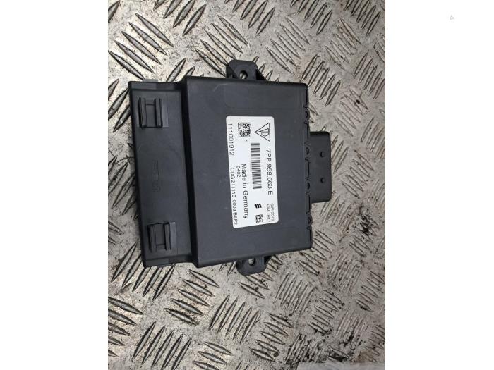 Used Computer, miscellaneous Volkswagen Touareg (7PA/PH) 3.0 TDI V6 24V BlueMotion Technology SCR Price € 45,00 Margin scheme offered by autodemontage denollen