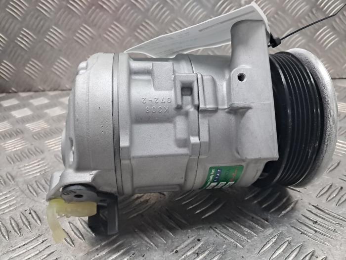 Usagé Pompe clim Alfa Romeo 159 (939AX) 1.8 MPI 16V Prix € 125,00 Règlement à la marge proposé par autodemontage denollen