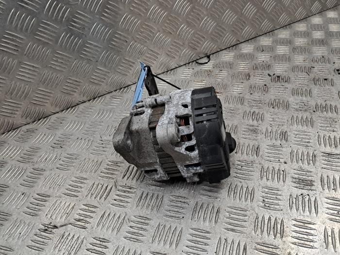 Begagnade Dynamo Kia Picanto (TA) 1.0 12V Pris € 35,00 Marginaltabell erbjuds av autodemontage denollen
