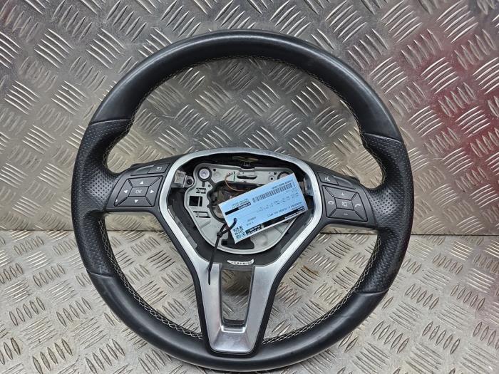 Begagnade Ratt Mercedes A (W176) 1.6 A-160 16V Pris € 75,00 Marginaltabell erbjuds av autodemontage denollen