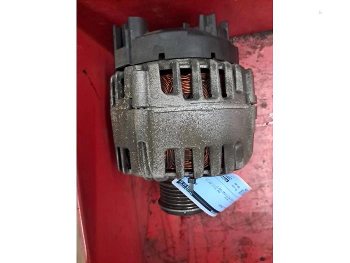 Begagnade Dynamo Seat Ibiza IV SC (6J1) 1.2 TDI Ecomotive Pris € 50,00 Marginaltabell erbjuds av autodemontage denollen
