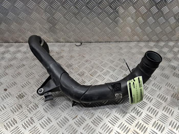 Gebrauchte Intercooler Rohr Skoda Octavia Combi (5EAC) 2.0 TSI RS 245 16V Preis € 95,00 Margenregelung angeboten von autodemontage denollen