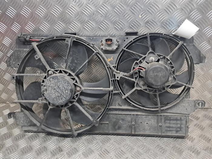 Używane Wentylator Ford Transit Connect 1.8 TDdi LWB Euro 4 Cena € 85,00 Procedura marży oferowane przez autodemontage denollen
