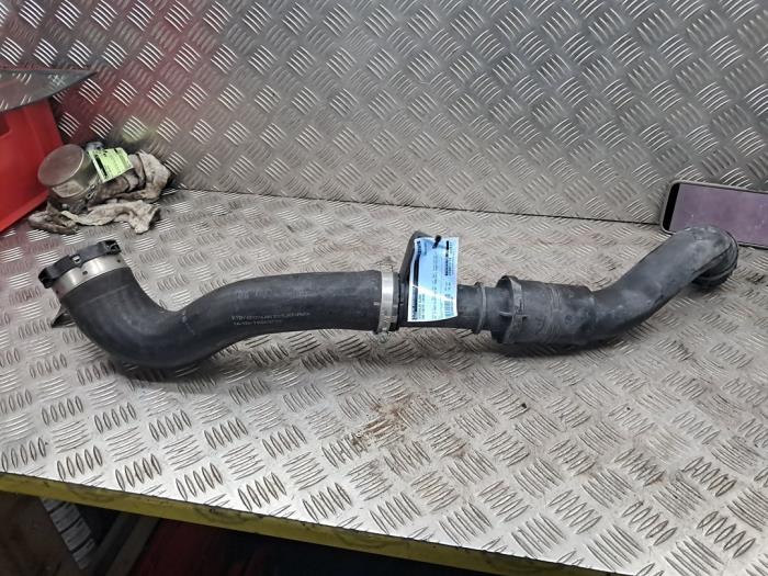 Gebrauchte Intercooler Schlauch Ford Fiesta 7 Preis € 95,00 Margenregelung angeboten von autodemontage denollen