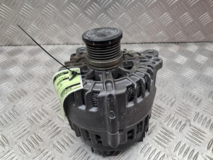 Gebrauchte Dynamo Volkswagen Crafter (SY) 2.0 TDI FWD Preis € 100,00 Margenregelung angeboten von autodemontage denollen