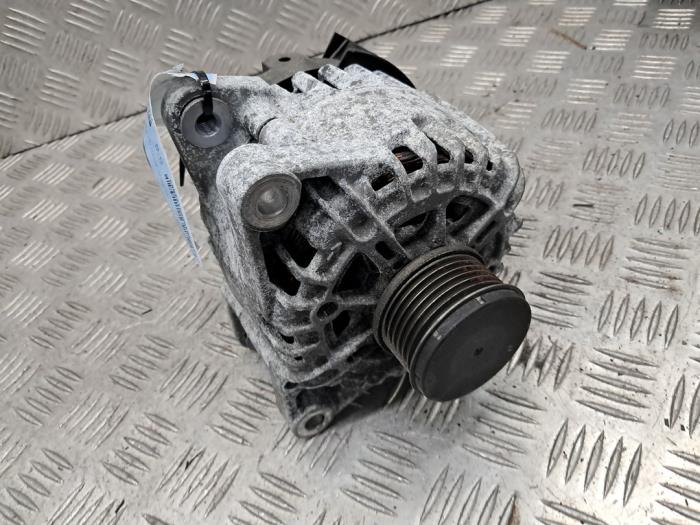 Gebrauchte Dynamo Peugeot 208 I (CA/CC/CK/CL) 1.2 Vti 12V PureTech Preis € 69,99 Margenregelung angeboten von autodemontage denollen