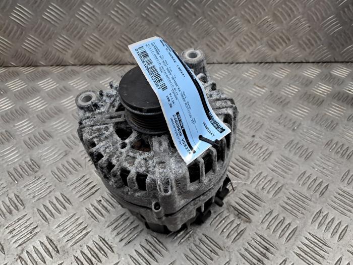 Gebrauchte Dynamo BMW 5 serie (F10) 535d xDrive 24V Preis € 100,00 Margenregelung angeboten von autodemontage denollen