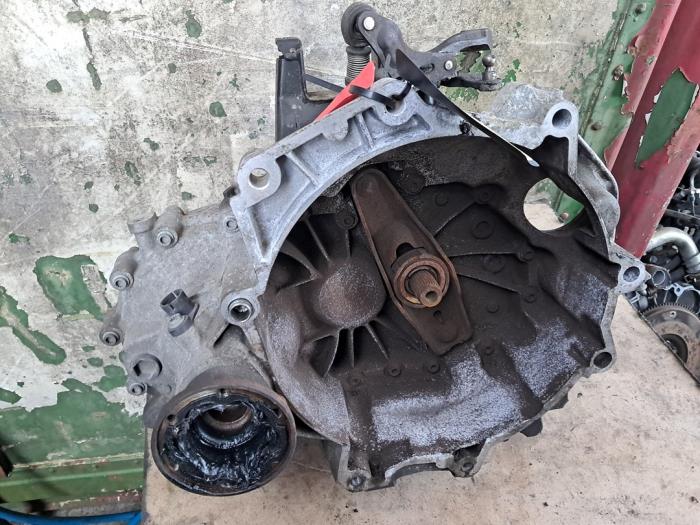 Gebrauchte Getriebe Volkswagen Polo IV (9N1/2/3) 1.2 Preis € 125,00 Margenregelung angeboten von autodemontage denollen