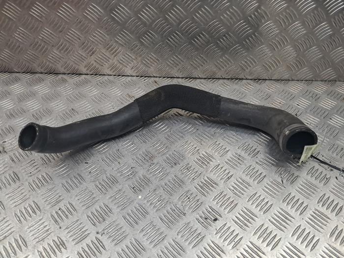 Gebrauchte Intercooler Schlauch Ford Fiesta 7 1.0 EcoBoost 12V 100 Preis € 49,00 Margenregelung angeboten von autodemontage denollen