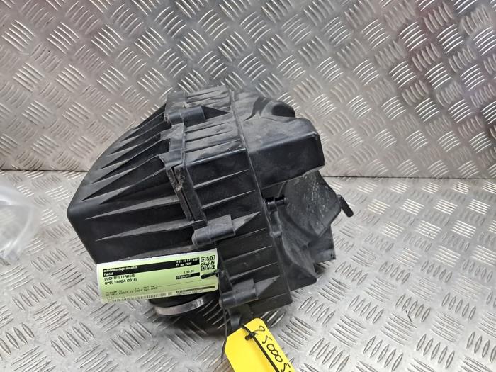 Begagnade Luftfilterhus Opel Corsa Pris € 95,00 Marginaltabell erbjuds av autodemontage denollen
