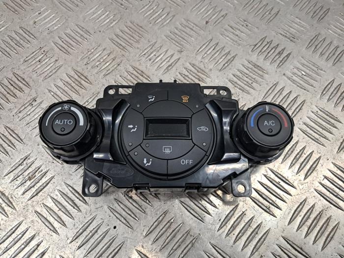 Używane Panel climatronic Ford Fiesta 6 (JA8) 1.0 EcoBoost 12V 125 Cena € 49,95 Procedura marży oferowane przez autodemontage denollen