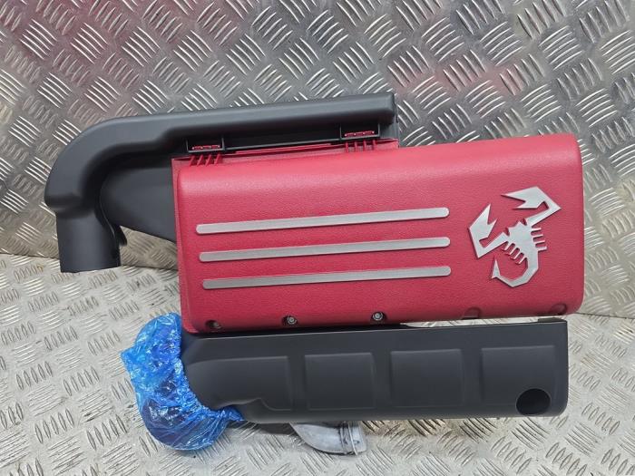 Gebrauchte Luftfiltergehäuse Fiat 500/595/695 1.4 T-Jet 16V Esse Esse Preis auf Anfrage angeboten von autodemontage denollen