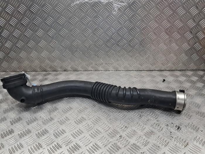 Gebrauchte Intercooler Rohr BMW 3 serie Touring (F31) 320i 2.0 16V Preis auf Anfrage angeboten von autodemontage denollen