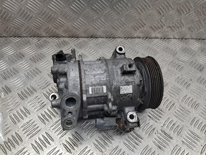 Usagé Compresseur de clim Fiat 500X (334) 1.6 D 16V Multijet II Prix € 150,00 Prix TTC proposé par autodemontage denollen