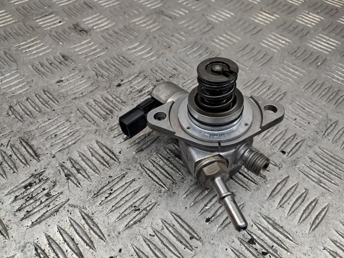 Begagnade Högtryckspump Renault Scénic III (JZ) 1.2 16V TCe 115 Energy Pris € 300,00 Marginaltabell erbjuds av autodemontage denollen
