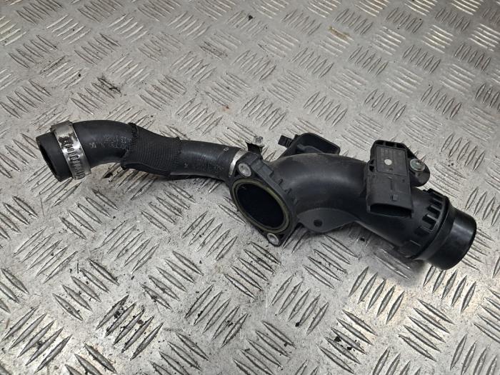 Gebrauchte Intercooler Rohr Renault Scénic III (JZ) 1.2 16V TCe 115 Energy Preis € 15,00 Margenregelung angeboten von autodemontage denollen