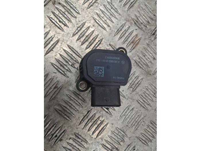 Gebrauchte Nockenwelle Sensor Mercedes A (177.0) 1.3 A-200 Turbo 16V Preis € 19,99 Margenregelung angeboten von autodemontage denollen