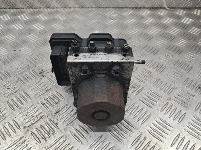 Usagé Bloc ABS Ford Transit 2.2 TDCi 16V Prix € 302,50 Prix TTC proposé par autodemontage denollen