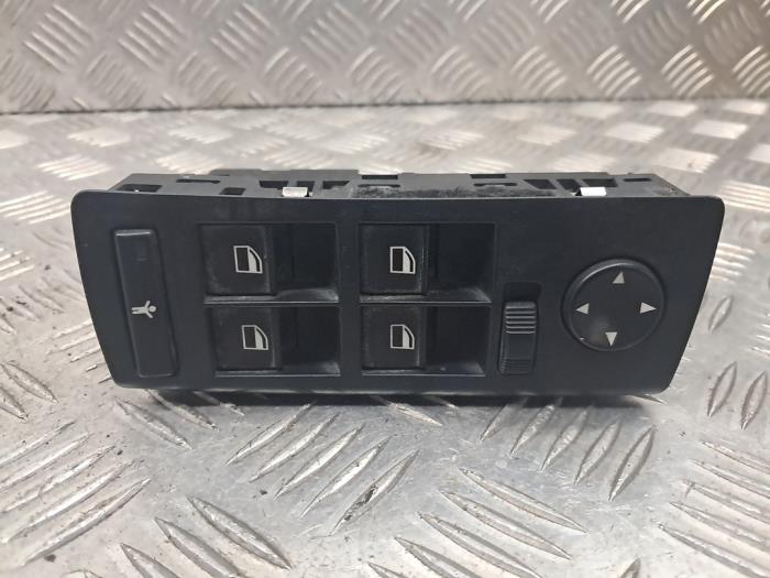 Usados Interruptor de ventanilla eléctrica BMW X5 (E53) 4.4 V8 32V Precio € 75,00 Norma de margen ofrecido por autodemontage denollen