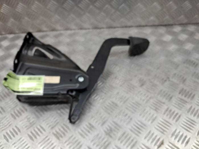 Używane Pedal hamulca Mercedes Sprinter 3,5t (906.63) 310 CDI 16V Cena € 29,95 Procedura marży oferowane przez autodemontage denollen