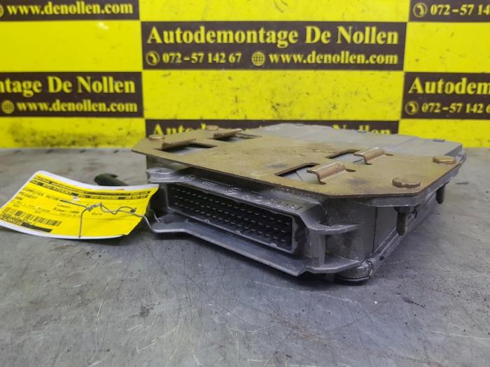 Used Engine management computer Peugeot 306 (7A/C/S) 2.0 16V Price € 45,00 Margin scheme offered by autodemontage denollen