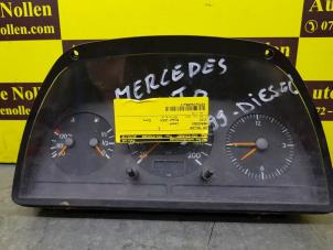 Usagé Compteur Mercedes V (638.2) V-200 2.2 CDI 16V Prix € 25,00 Règlement à la marge proposé par de Nollen autorecycling