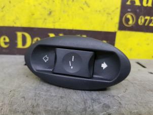 Used Convertible roof controller BMW Mini One/Cooper (R50) 1.4 16V One Price € 25,00 Margin scheme offered by de Nollen autorecycling