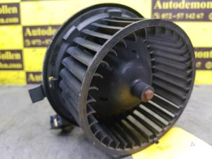 Used Heating and ventilation fan motor Chrysler Neon II 1.8 16V Price € 50,00 Margin scheme offered by de Nollen autorecycling