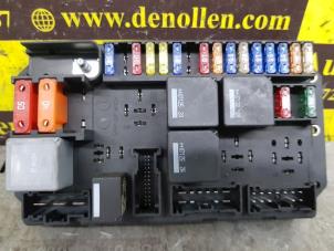 Used Fuse box Landrover Vogue Price € 151,25 Inclusive VAT offered by de Nollen autorecycling