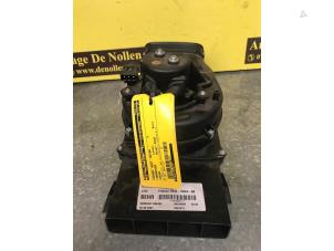 Used Heating and ventilation fan motor Landrover Vogue Price € 181,50 Inclusive VAT offered by de Nollen autorecycling