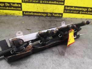 Used Injector (petrol injection) Opel Corsa Price € 50,00 Margin scheme offered by de Nollen autorecycling