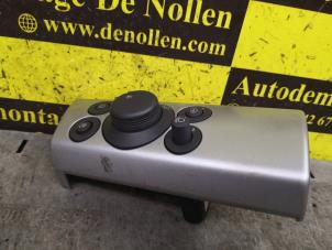Usados Interruptor de luz Opel Astra G (F07) 1.6 16V Precio € 50,00 Norma de margen ofrecido por de Nollen autorecycling