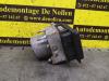 ABS Pumpe van een Renault Clio II (BB/CB), 1998 / 2016 1.2 16V, Fließheck, Benzin, 1.149cc, 55kW (75pk), FWD, D4F712; D4FB7; D4F714; D4F722, 2001-06 / 2009-12 2006