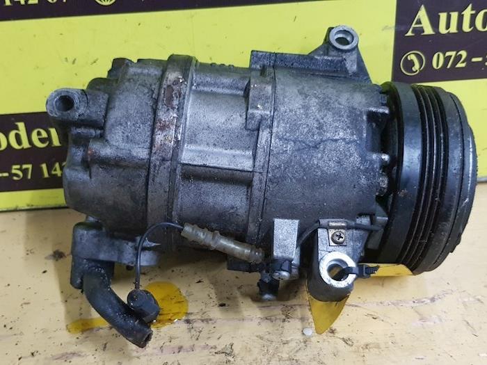 Air conditioning pump from a BMW 3-Serie 2003