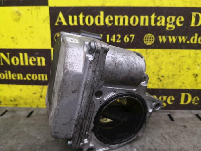 Usagé Boitier papillon Volkswagen Golf IV Variant (1J5) 1.9 SDI Prix € 68,00 Règlement à la marge proposé par autodemontage denollen