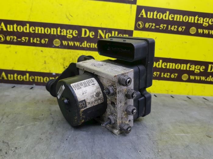 Begagnade ABS-pump Seat Leon (1P1) 1.8 TSI 16V Pris € 66,55 Inklusive moms erbjuds av autodemontage denollen