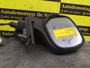 Usados Retrovisor externo izquierda Peugeot Partner Combispace 1.4 Precio € 50,00 Norma de margen ofrecido por de Nollen autorecycling