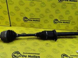 Used Front drive shaft, right Volkswagen Transporter T5 2.5 TDi 4Motion Price € 80,00 Margin scheme offered by de Nollen autorecycling