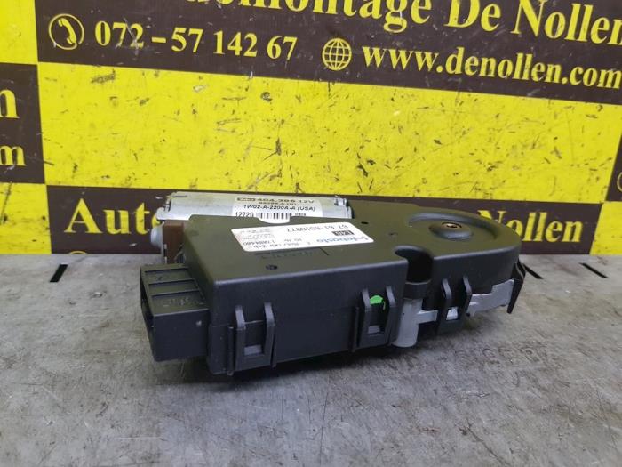 Gebrauchte Schiebedach Motor Mini Mini Cooper S (R53) 1.6 16V Preis € 158,00 Margenregelung angeboten von autodemontage denollen