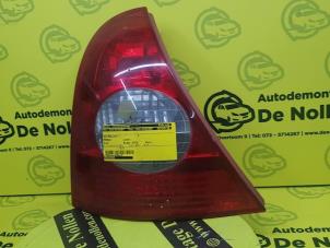 Used Taillight, left Renault Clio II (BB/CB) 1.2 16V Price € 30,00 Margin scheme offered by de Nollen autorecycling