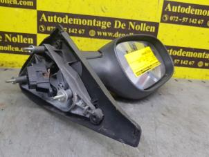 Used Wing mirror, left Renault Megane (BA/SA) 1.4i Price € 25,00 Margin scheme offered by de Nollen autorecycling