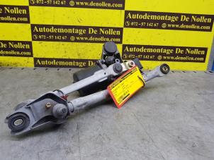 Used Wiper motor + mechanism Toyota Aygo (B10) 1.0 12V VVT-i Price € 121,00 Inclusive VAT offered by de Nollen autorecycling