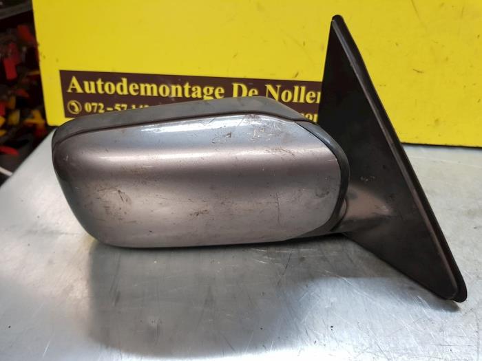 Wing mirror, right from a BMW 3 serie (E36/4) 318 tds 1995