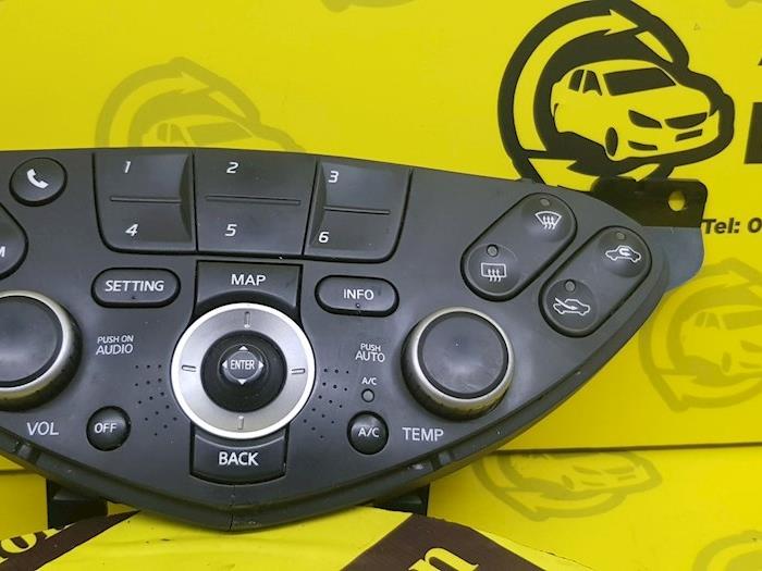 Begagnade Värmekontrollpanel Nissan Primera (P12) 1.6 16V Pris € 36,00 Marginaltabell erbjuds av autodemontage denollen