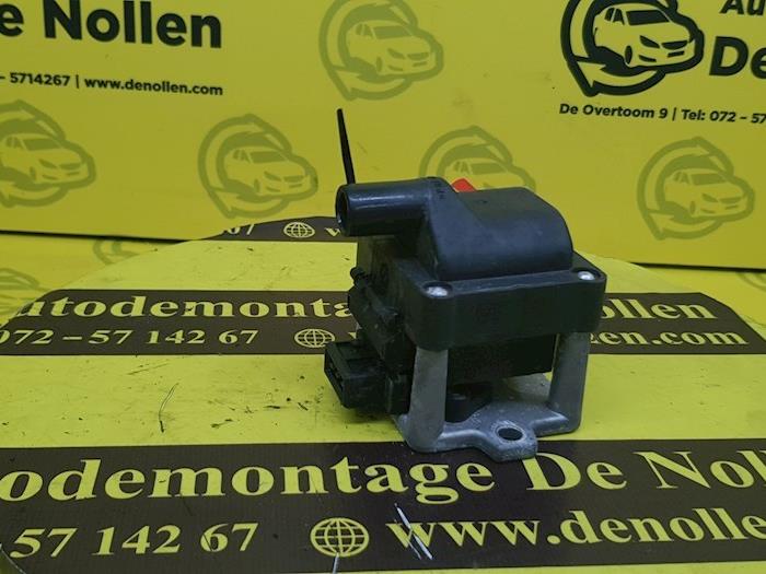 Ignition coil from a Seat Cordoba (6C2/6K2) 1.0 16V 2000