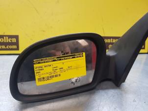 Gebrauchte Außenspiegel links Citroen Saxo 1.4i SX,VSX Preis € 25,00 Margenregelung angeboten von de Nollen autorecycling