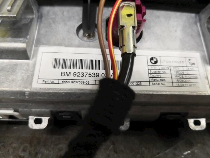 Begagnade Kontrollenhet, multimediadisplay BMW 1 serie (E88) 118i 16V Pris € 248,00 Marginaltabell erbjuds av autodemontage denollen