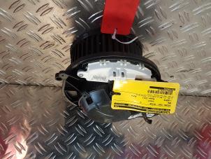 Used Heating and ventilation fan motor BMW 1 serie (E81) 116d 16V Price € 75,00 Margin scheme offered by de Nollen autorecycling